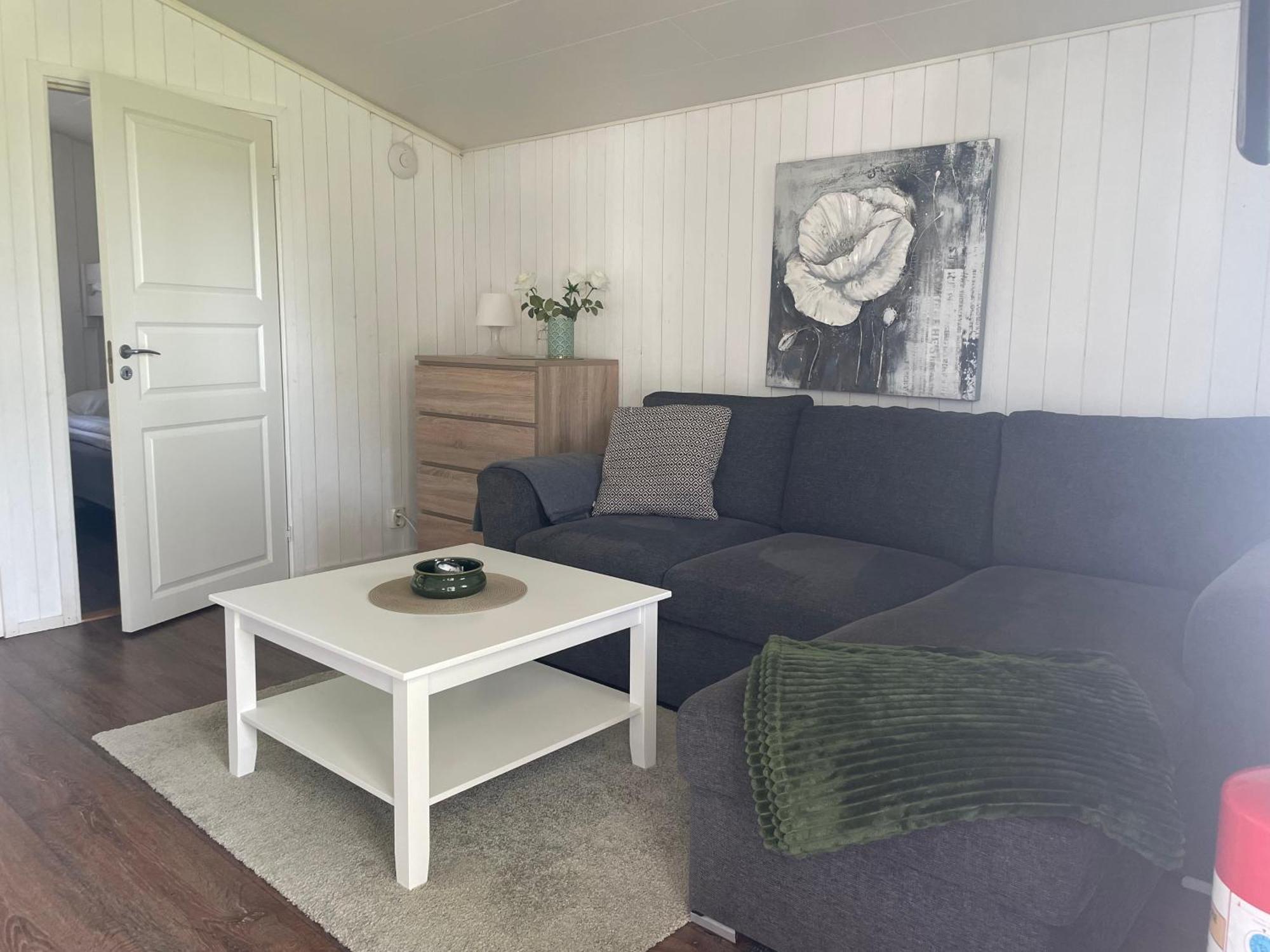Husargardens Bed & Breakfast Sjobo Экстерьер фото