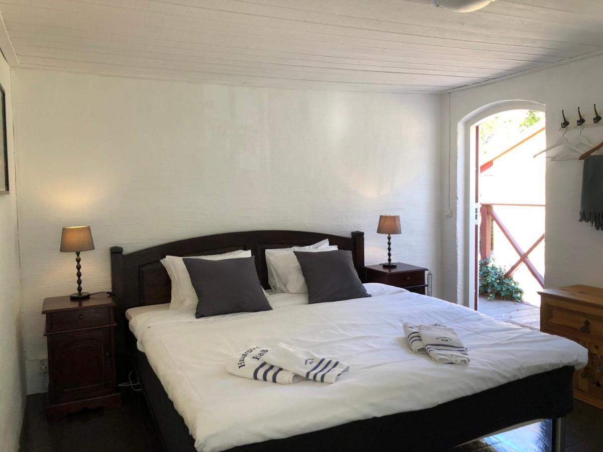 Husargardens Bed & Breakfast Sjobo Экстерьер фото